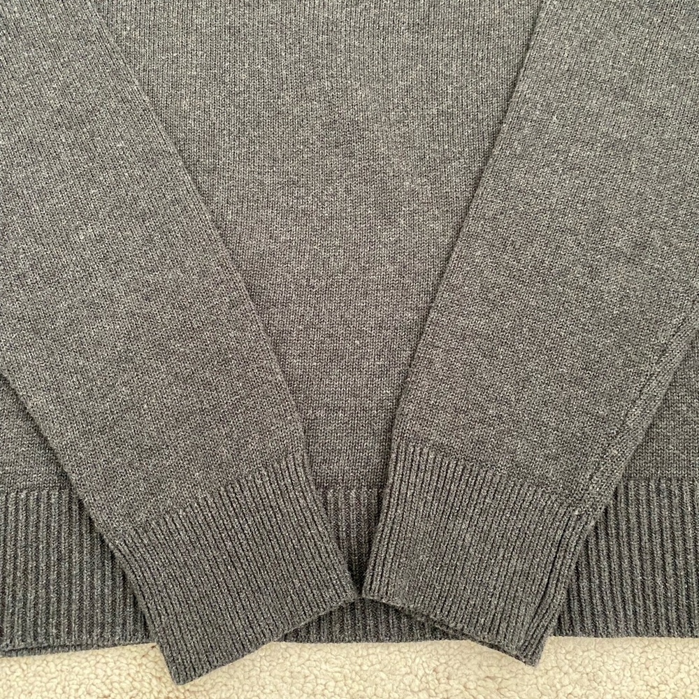 Sold Quince Organic Cotton Charcoal Grey Mock Neck Sweater Small - Picture 16 of 16